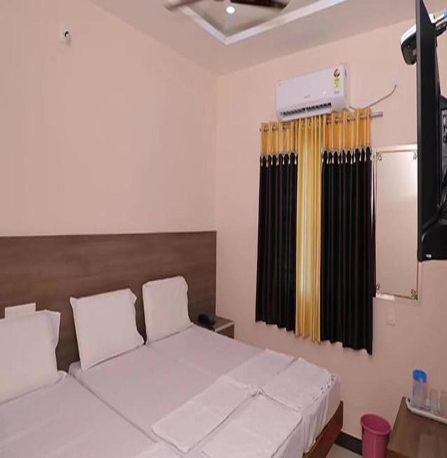 Fabhotel Nb Venkateswara Grand Inn Tirupati Dış mekan fotoğraf