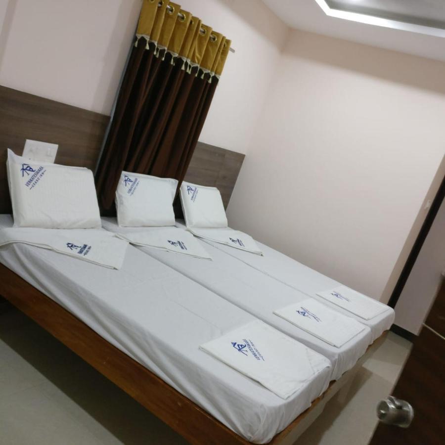 Fabhotel Nb Venkateswara Grand Inn Tirupati Dış mekan fotoğraf
